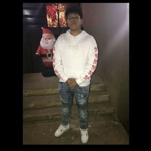 Meet your Posher, Carlos